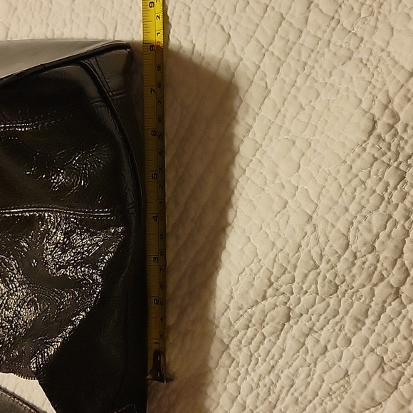 Coach black purse see pictures nice hardware a couple scuffs - Picture 13 of 14